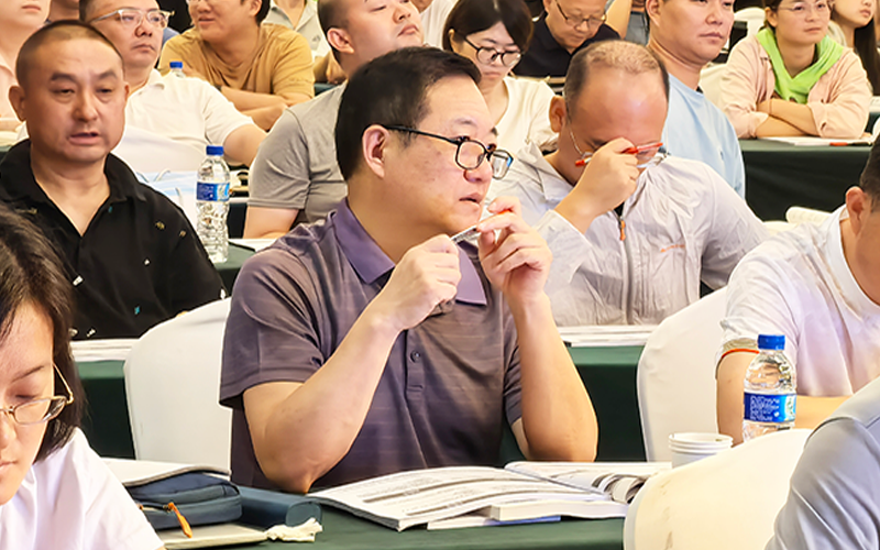退休可以考注册安全师吗